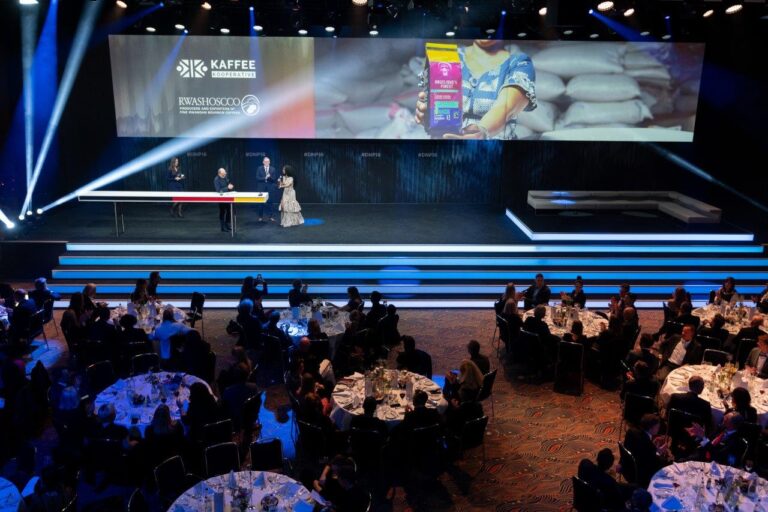 Kaffee-Kooperative auf dem internationalen Nachhaltigkeitspreis